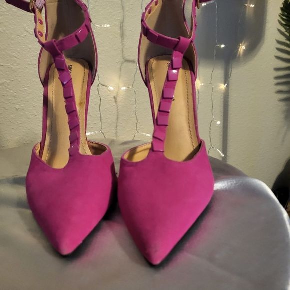 SHOE REPUBLIC LA HEELS - Picture 2 of 4